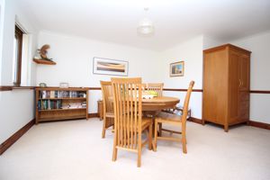 Dining Room- click for photo gallery